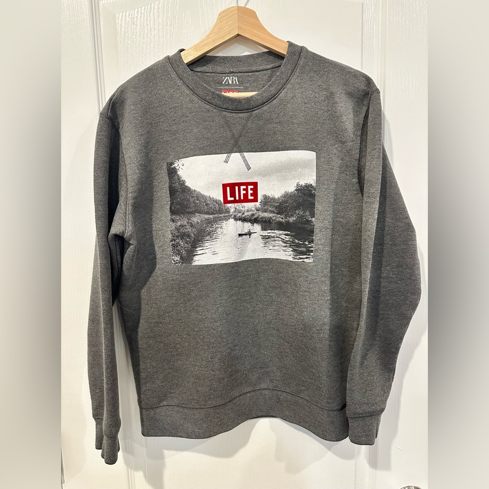 Zara LIFE Graphic Crewneck Gray Top | Sweatshirt - Size: Small